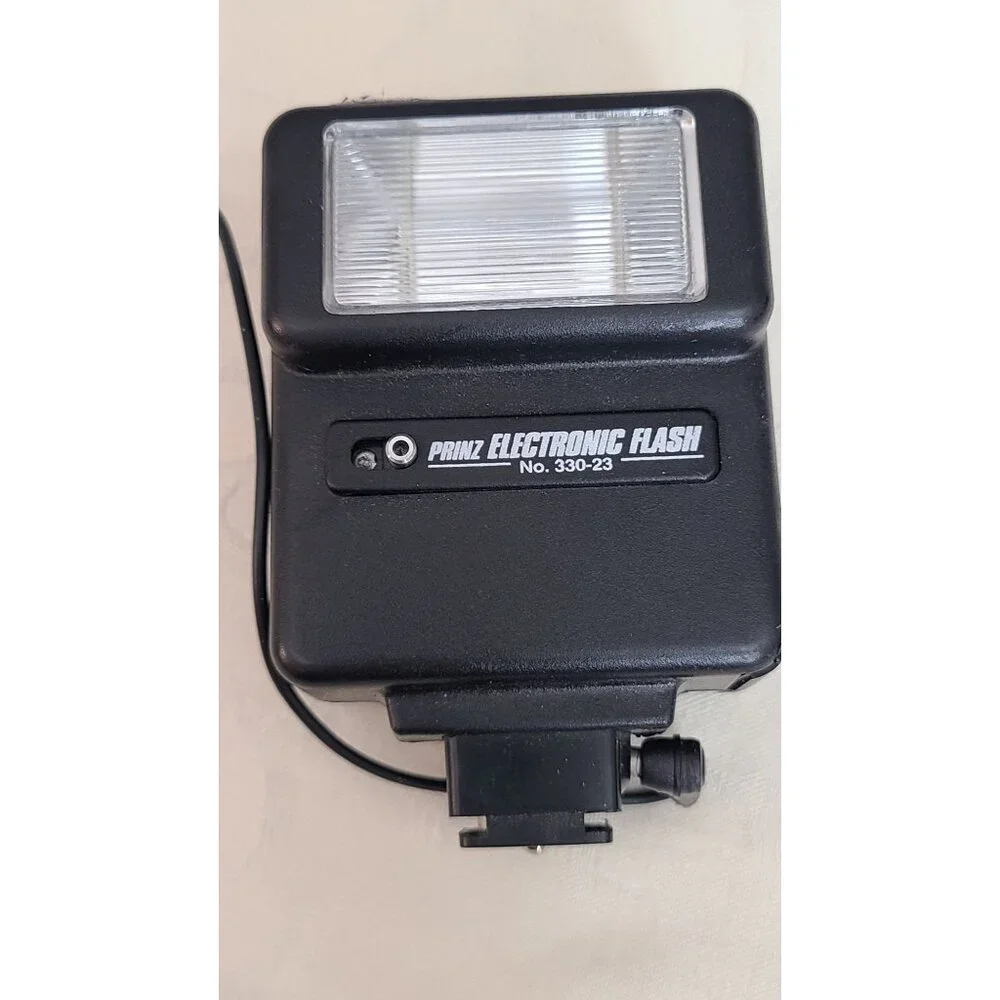 Prinz Electronic Camera Flash 330-23 Nice Condition
